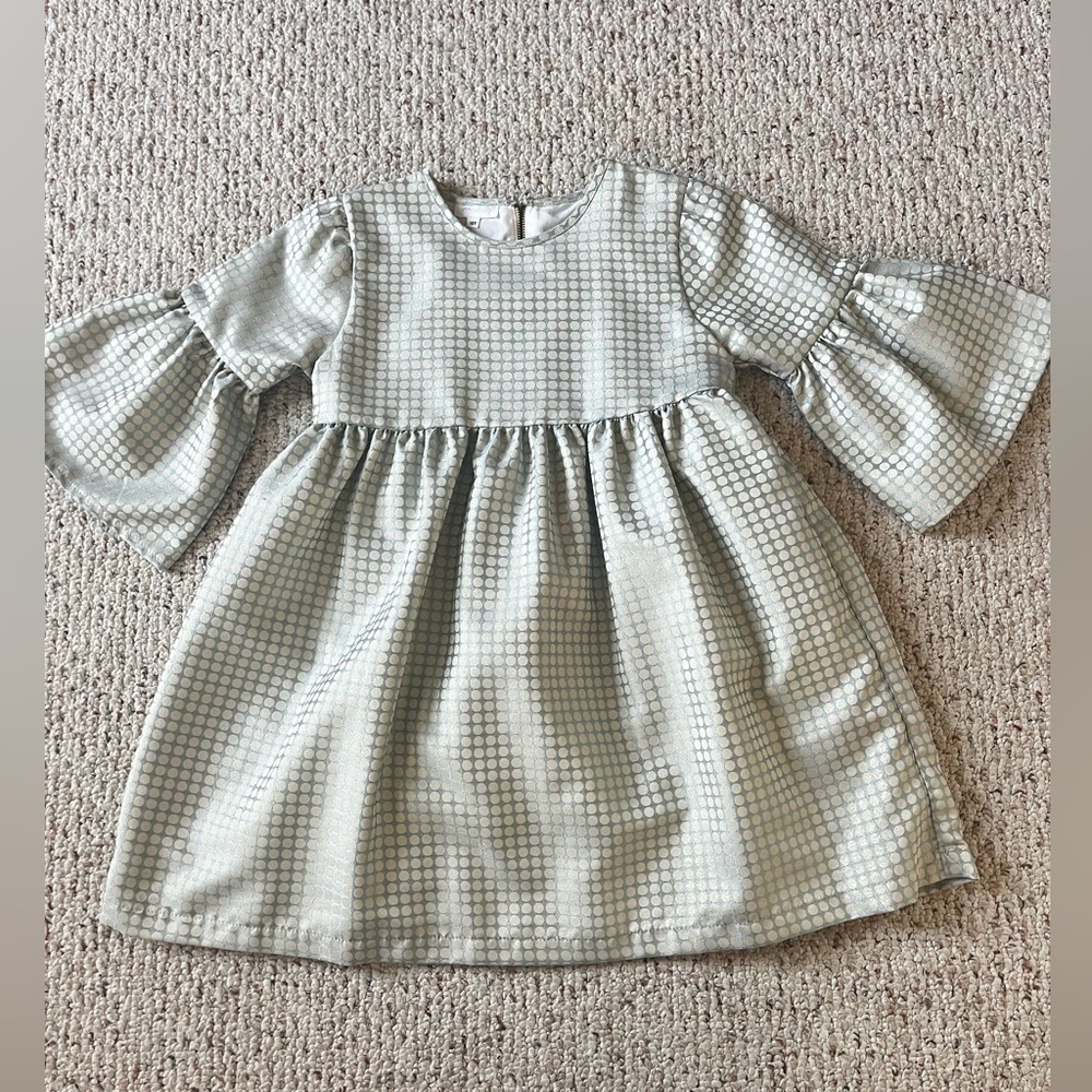 DONDOLO Girl’s metallic green and white dress size 10